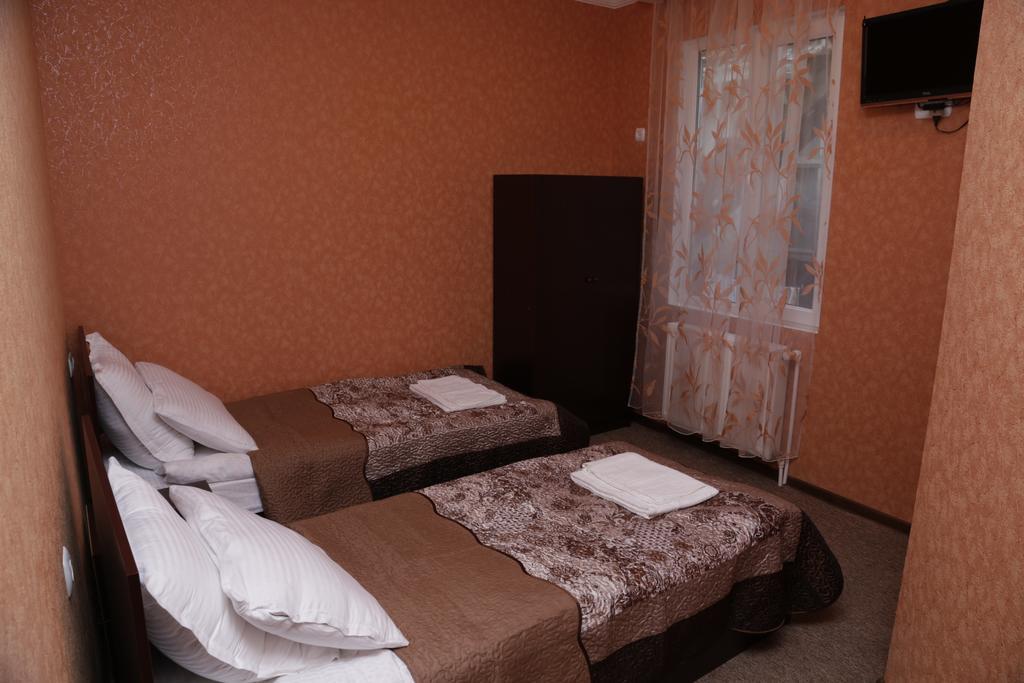 King Edward Hotel Тбілісі Номер фото