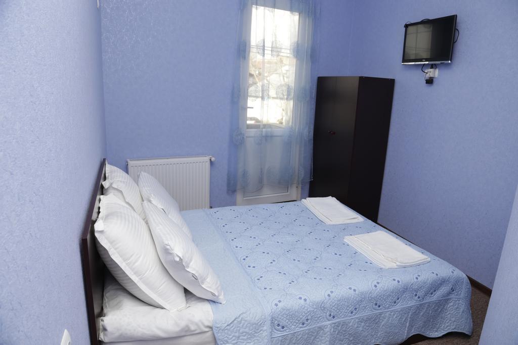 King Edward Hotel Тбілісі Екстер'єр фото